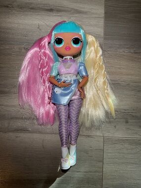 LOL OMG DOLL CANDYLICIOUS 2